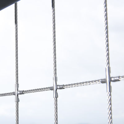 간편한 화재 탈출 애완 동물 안전 볼 수 없는 격자 5cm 와이어 거리 간격으로 발코니 및 창문 보호를 위해