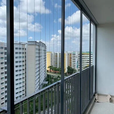 발코니 보이지 않는 격자 투명한 망 안전 솔루션 현대 건물에 대한 내구성과 미적 호소력을 결합