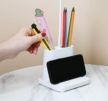 펜 홀더와 함께 LED 책상 램프 - 학생 기숙사 선물용 눈 보호 연구 조명