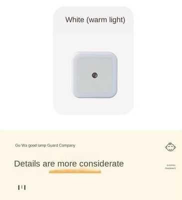 Plug-in LED Night Light Lamp with Smart Sensor Dusk to Dawn Sensor Night Light