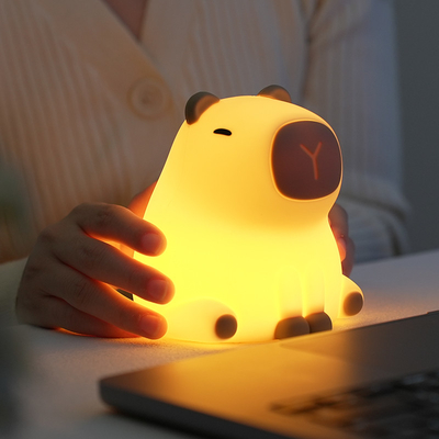 새 귀여운 카피바라 실리콘 밤등 USB 재충전 Led Pat Lamp 타이밍 디밍 장식 테이블 수면 밤등