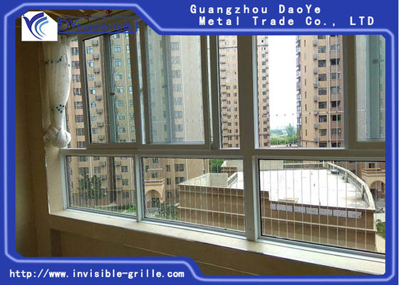 현대 보이지 않는 그릴 추가된 역할은 주거 침입 방지 시스템 창호 보이지 않는 그릴을 통합시킵니다